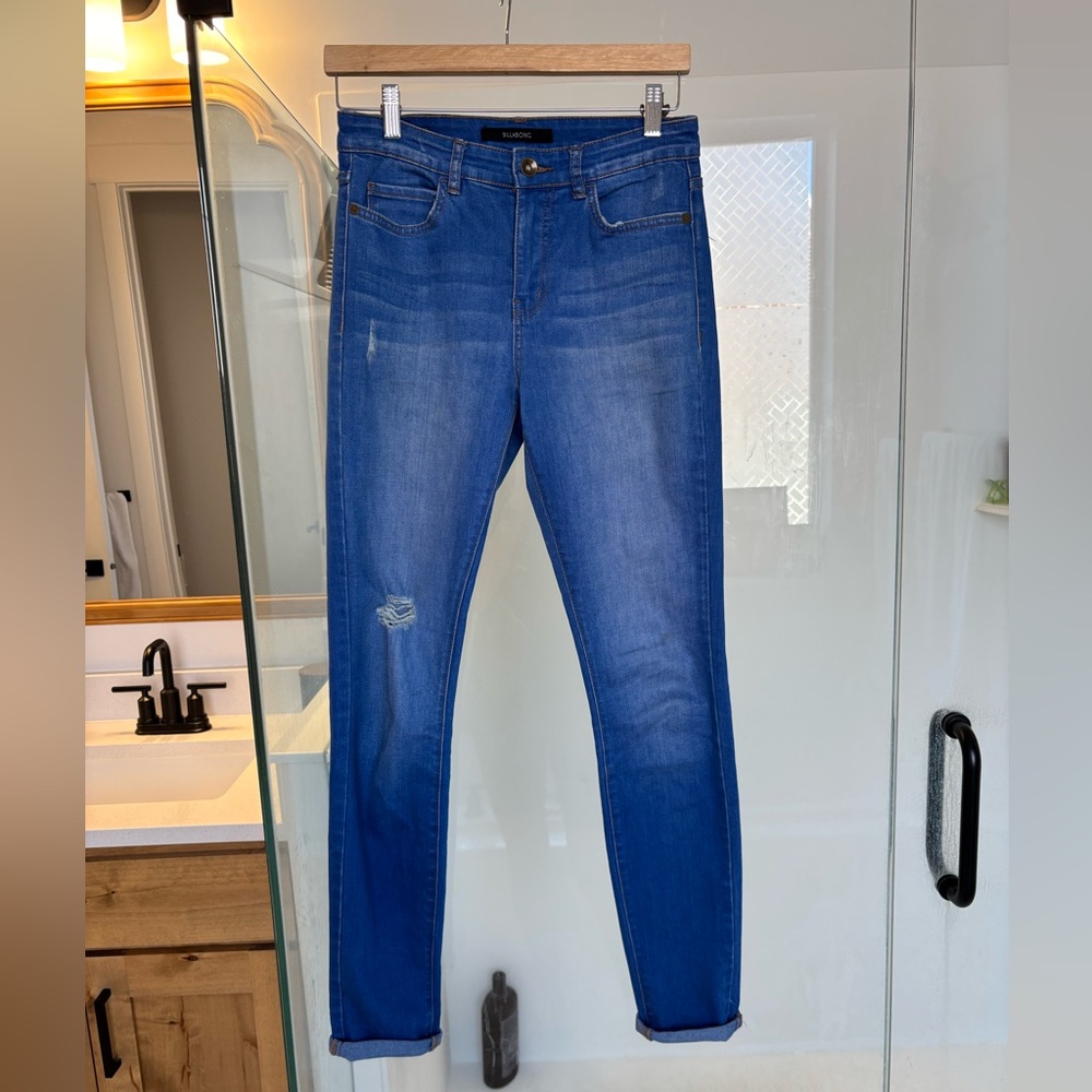 Billabong Women's Skinny Jeans in Vibrant Blue
